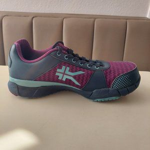 KURU Quantum Fitness Sneaker, Women's Size 9/5 Wide